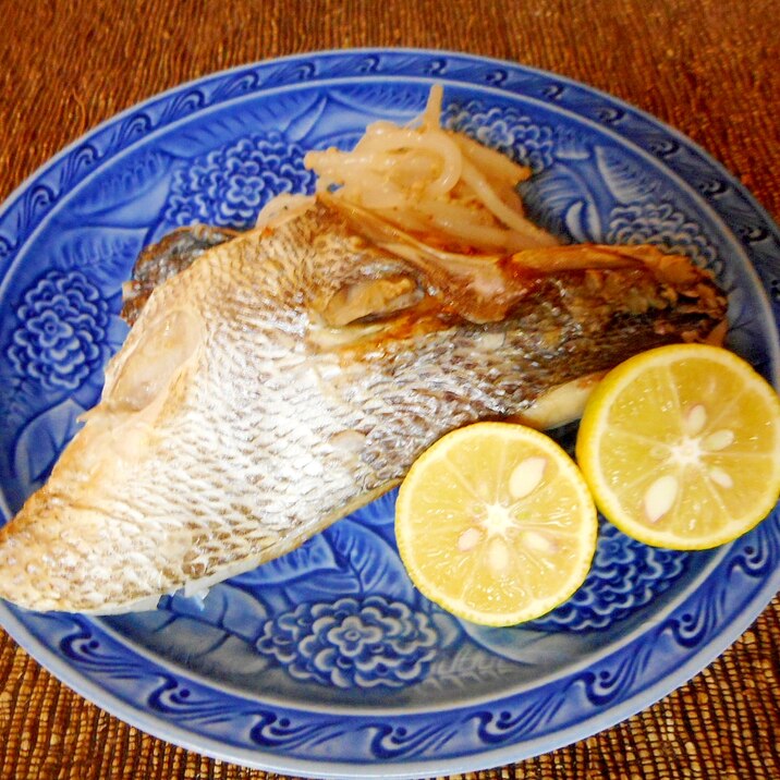 スズキのカマの酒塩焼き レシピ 作り方 By Mococo05 楽天レシピ スズキのカマの酒塩焼き レシピ 作り方 By Mococo05 楽天レシピ